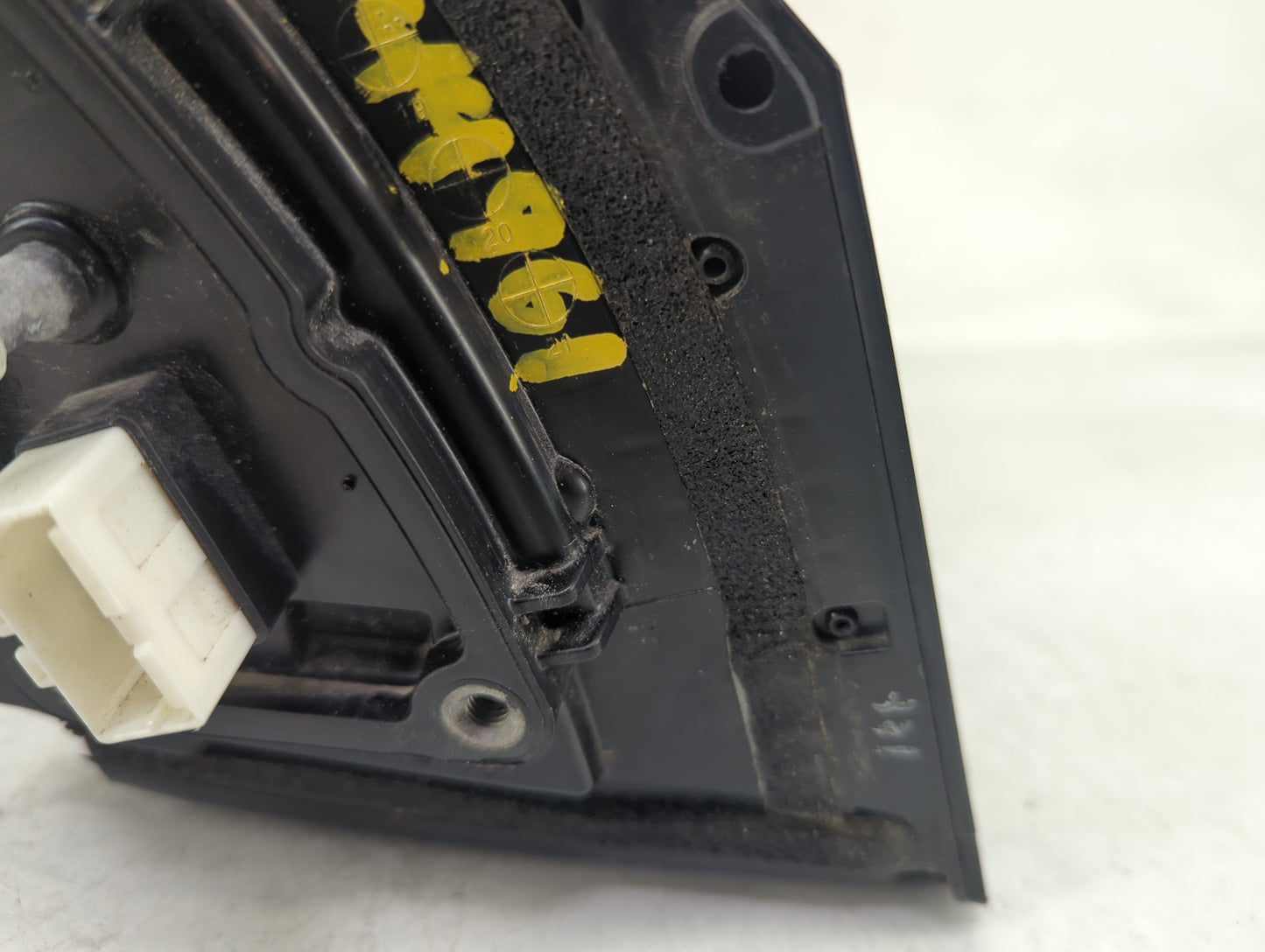 2019-2021 Hyundai Tucson Driver Side View Mirror - Left Door Mirror OEM Used - Oemusedautoparts1.com