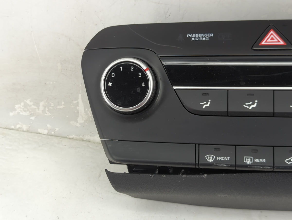 2019-2021 Hyundai Tucson Climate Control Module Temperature AC/Heater Replacement P/N:97250-D3AK0-TRY 97250-D3AK0 Fits OEM U