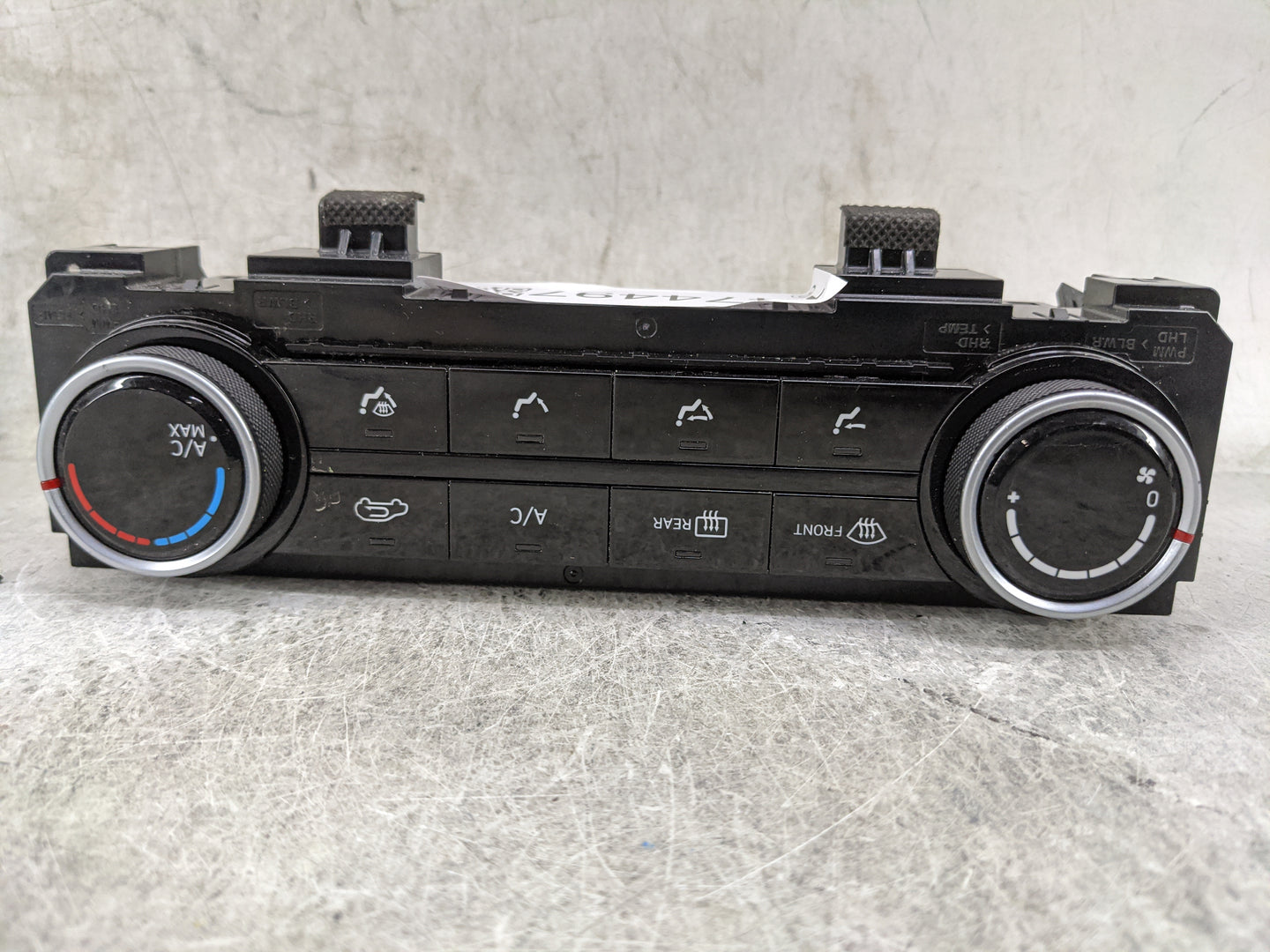 2019-2022 Hyundai Tucson Climate Control Module Temperature AC/Heater Replacement P/N:97250-CW010 T221029WS11A0000022 Fits O