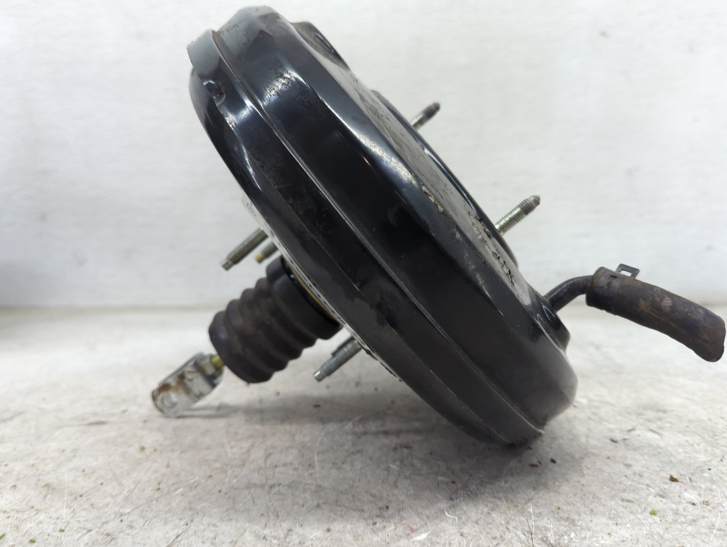 2016-2021 Hyundai Tucson Power Brake Booster Oem 1490208 - Oemusedautoparts1.com