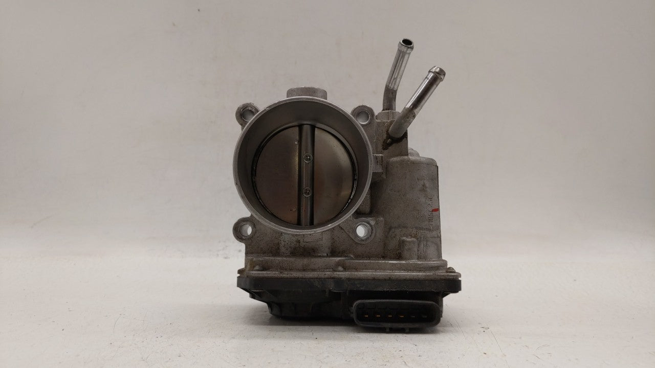 2014-2018 Hyundai Tucson Throttle Body P/N:35100-2E000 Fits Fits 2011 2012 2013 2014 2015 2016 2017 2018 2019 OEM Used Auto 