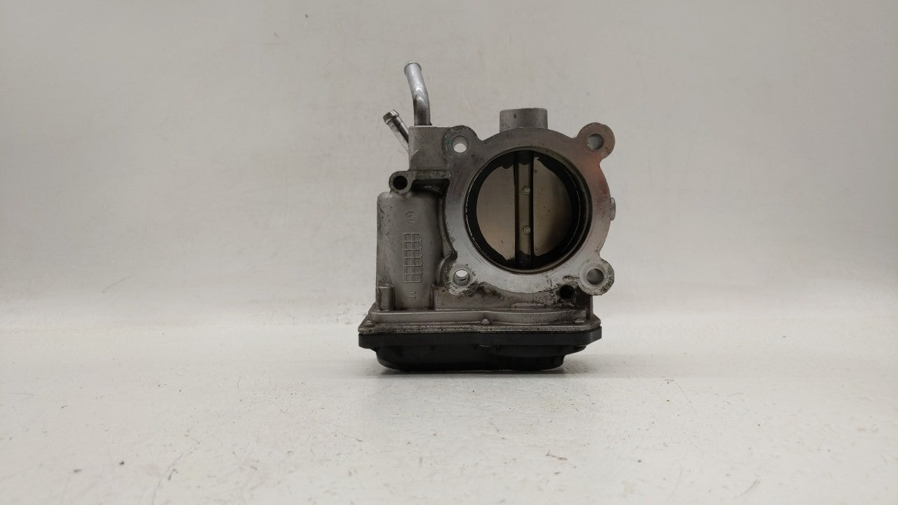2014-2018 Hyundai Tucson Throttle Body P/N:35100-2E000 Fits Fits 2011 2012 2013 2014 2015 2016 2017 2018 2019 OEM Used Auto 