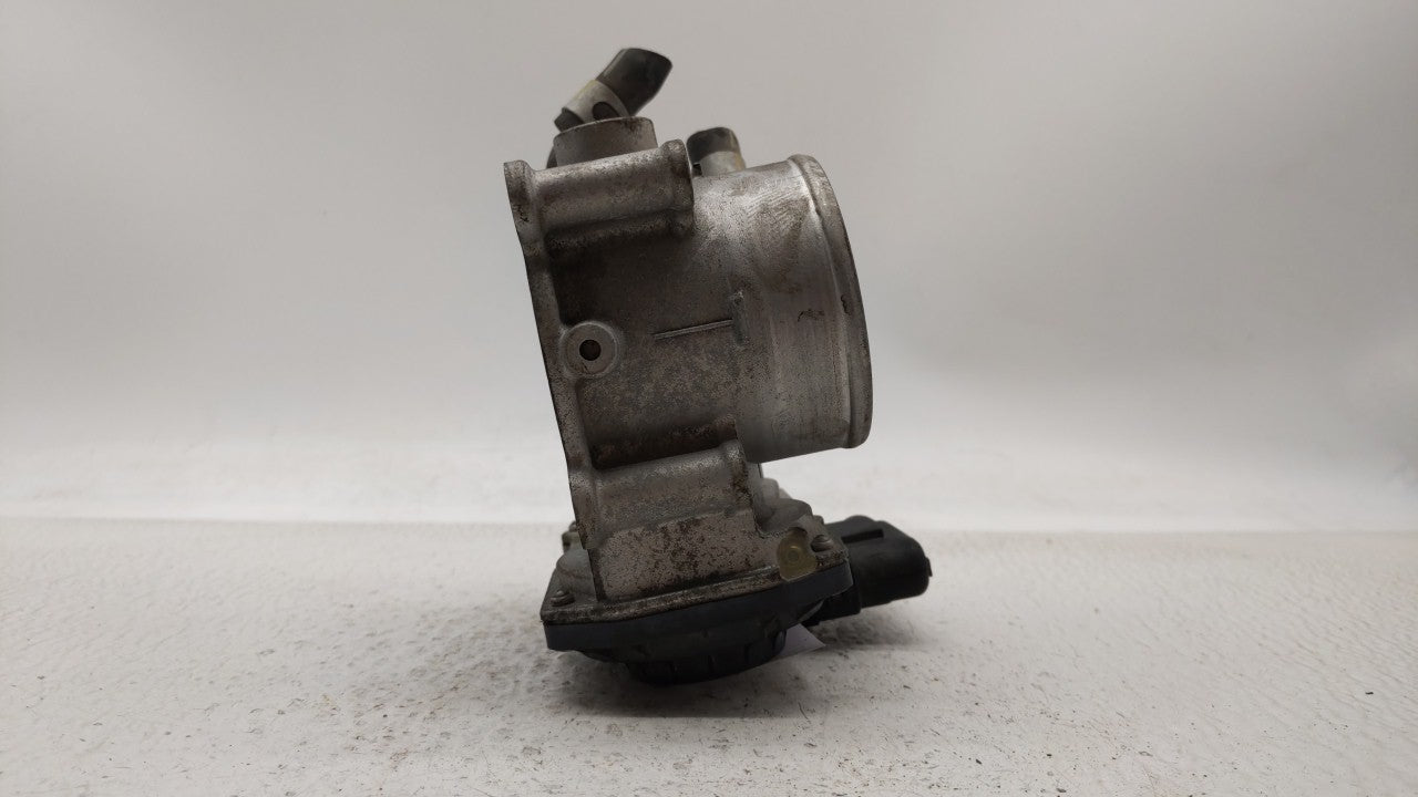 2014-2018 Hyundai Tucson Throttle Body P/N:35100-2E000 Fits Fits 2011 2012 2013 2014 2015 2016 2017 2018 2019 OEM Used Auto 