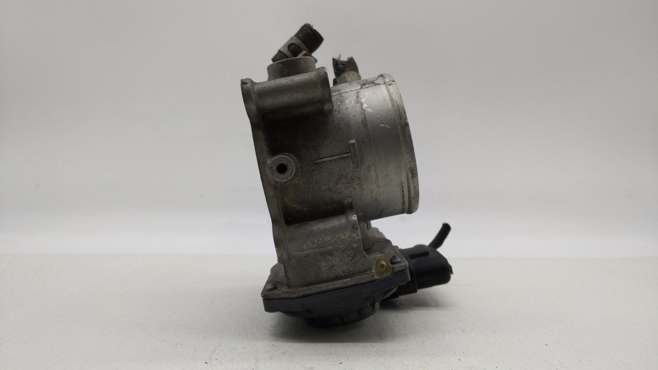 2014-2018 Hyundai Tucson Throttle Body P/N:35100-2E000 Fits Fits 2011 2012 2013 2014 2015 2016 2017 2018 2019 OEM Used Auto 