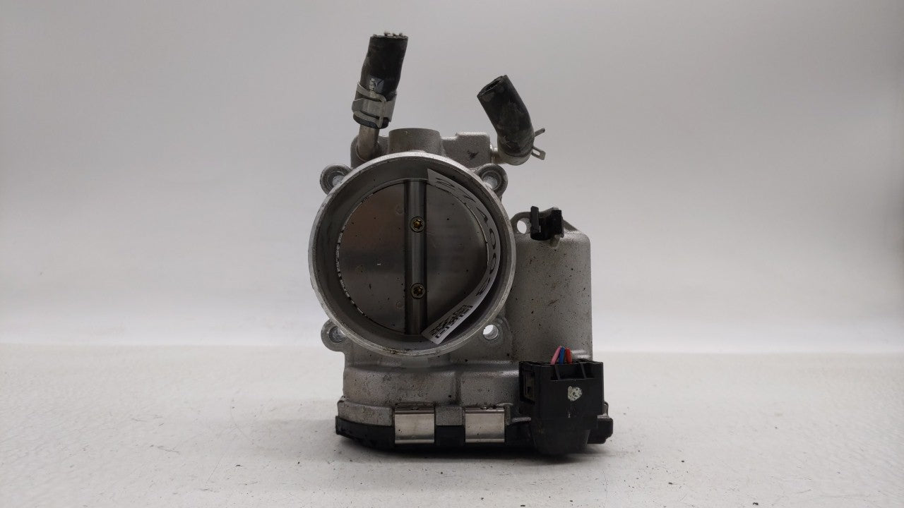 2018 Hyundai Tucson Throttle Body P/N:35100-2G600 Fits Fits 2015 2016 2017 2019 OEM Used Auto Parts - Oemusedautoparts1.com