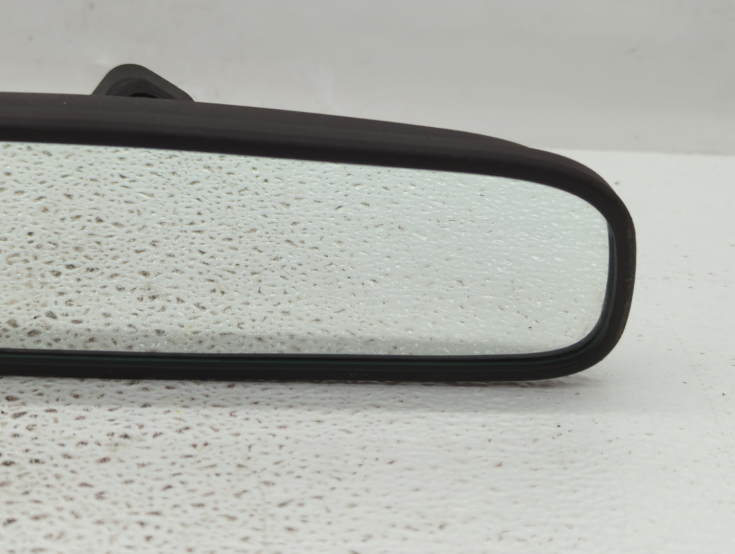 2009-2018 Hyundai Tucson Interior Rear View Mirror Replacement OEM P/N:E13049848 E4012143 Fits OEM Used Auto Parts - Oemused