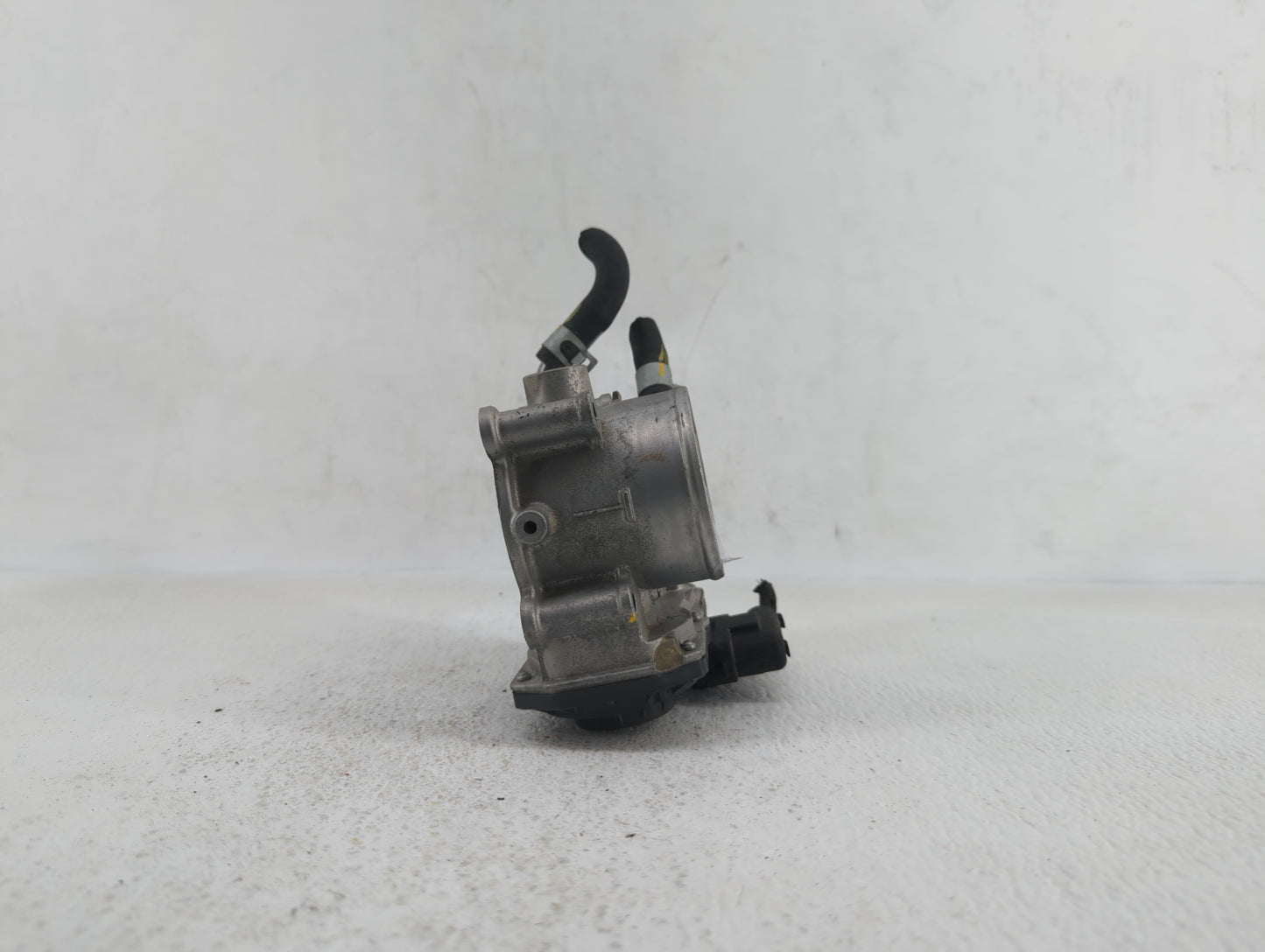 2014-2018 Hyundai Tucson Throttle Body P/N:35100-2E000 1302150124 Fits Fits 2011 2012 2013 2014 2015 2016 2017 2018 2019 OEM