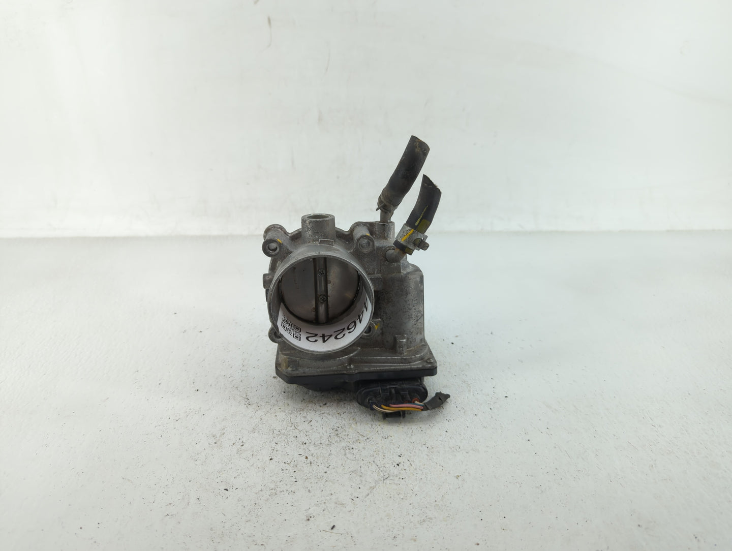 2014-2021 Hyundai Tucson Throttle Body P/N:35100-2E000 35100-2E710 Fits OEM Used Auto Parts - Oemusedautoparts1.com
