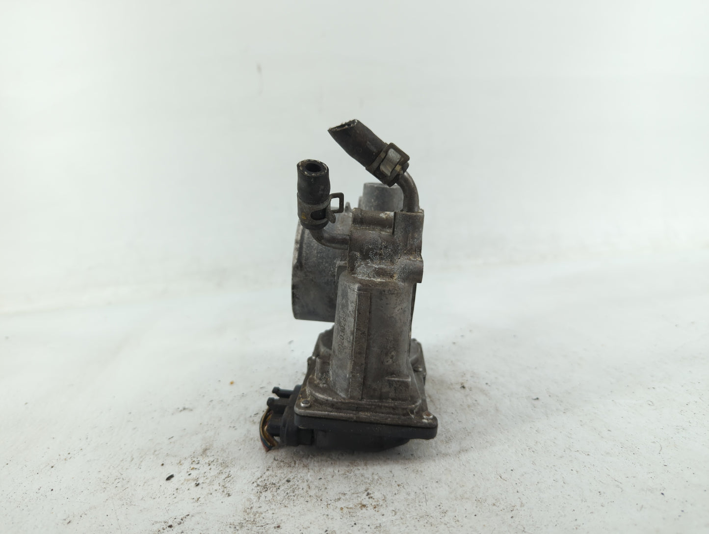 2014-2021 Hyundai Tucson Throttle Body P/N:35100-2E000 35100-2E710 Fits OEM Used Auto Parts - Oemusedautoparts1.com