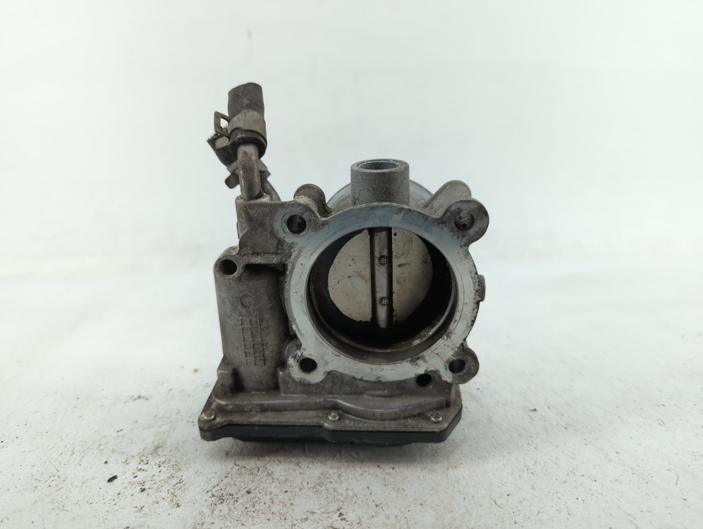 2014-2021 Hyundai Tucson Throttle Body P/N:35100-2E000 35100-2E710 Fits OEM Used Auto Parts - Oemusedautoparts1.com