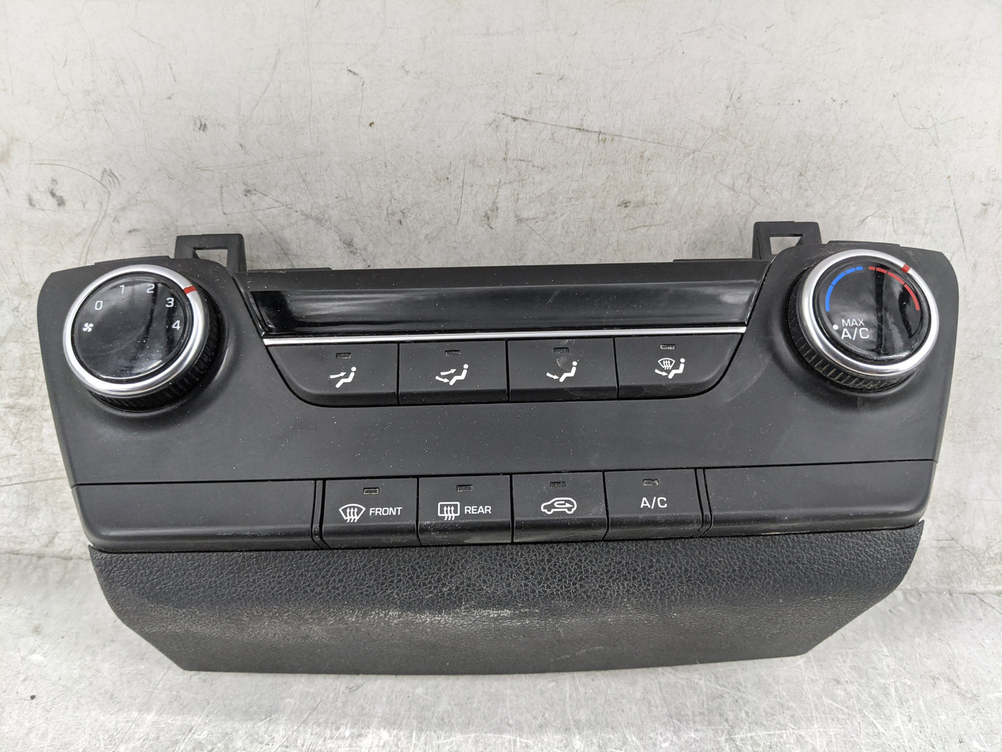 2016-2018 Hyundai Tucson Climate Control Module Temperature AC/Heater Replacement P/N:97250-D3AK0-TRY 97250-D3XXX Fits OEM U