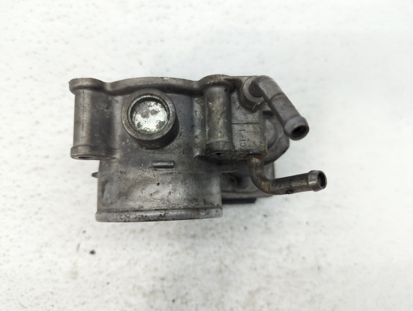 2014-2021 Hyundai Tucson Throttle Body P/N:35100-2E000 Fits Fits 2011 2012 2013 2014 2015 2016 2017 2018 2019 2020 2021 OEM 