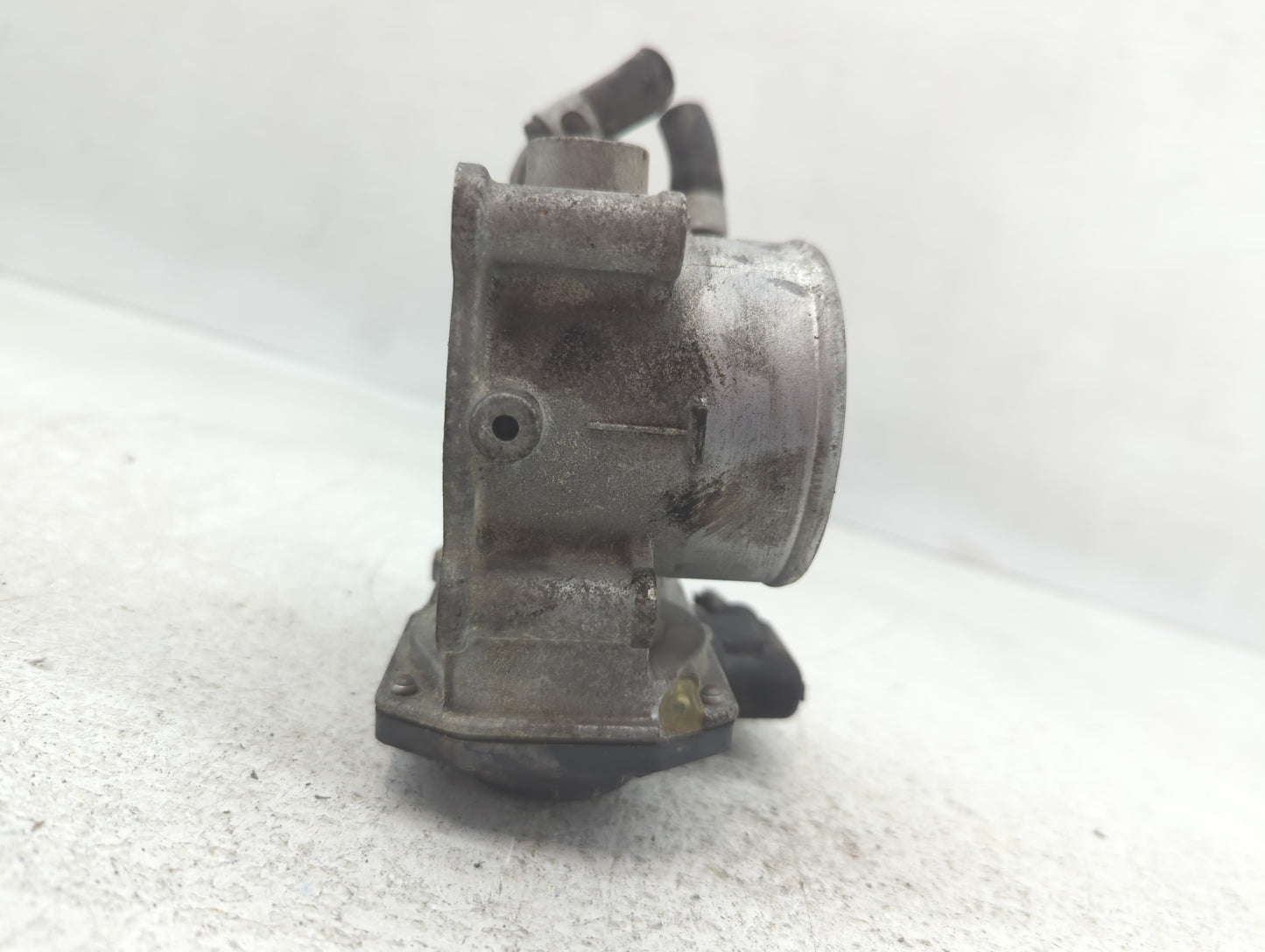 2014-2021 Hyundai Tucson Throttle Body P/N:35100-2E000 Fits Fits 2011 2012 2013 2014 2015 2016 2017 2018 2019 2020 2021 OEM 
