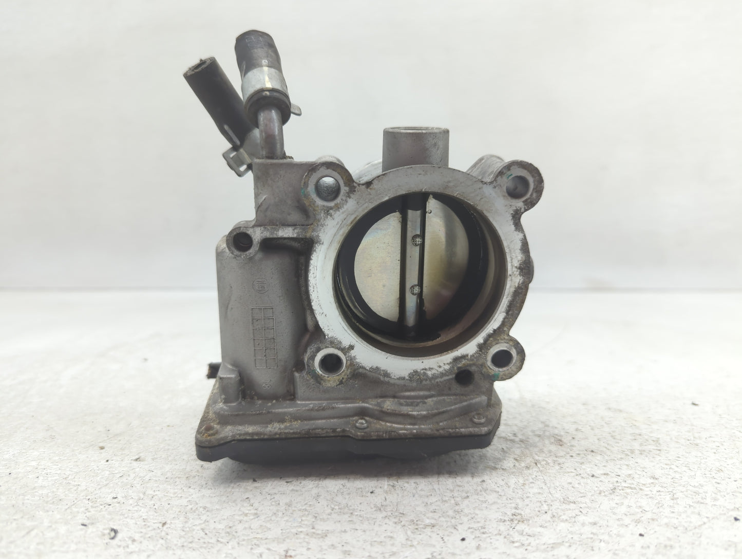 2014-2021 Hyundai Tucson Throttle Body P/N:35100-2E000 Fits Fits 2011 2012 2013 2014 2015 2016 2017 2018 2019 2020 2021 OEM 