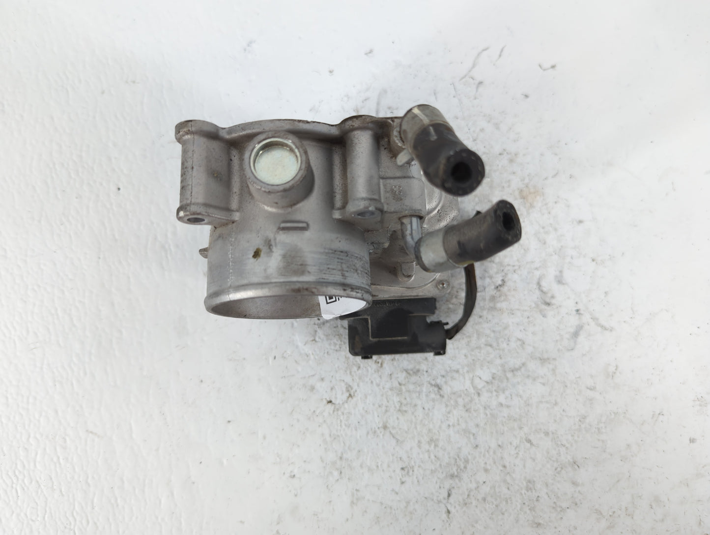 2014-2021 Hyundai Tucson Throttle Body P/N:35100-2E000 Fits Fits 2011 2012 2013 2014 2015 2016 2017 2018 2019 2020 2021 OEM 