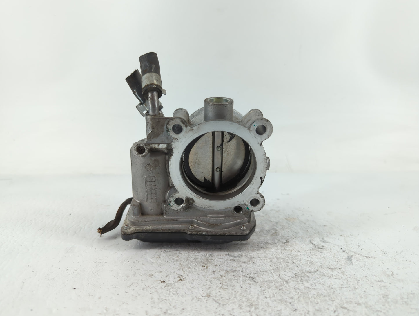 2014-2021 Hyundai Tucson Throttle Body P/N:35100-2E000 Fits Fits 2011 2012 2013 2014 2015 2016 2017 2018 2019 2020 2021 OEM 