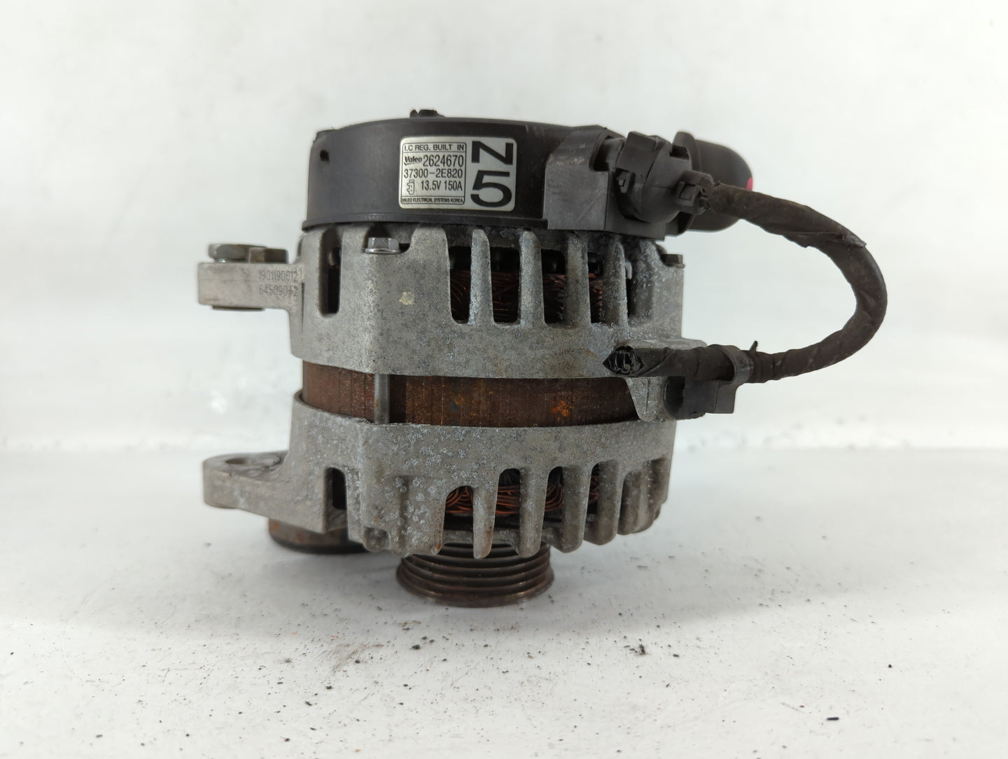 2016-2021 Hyundai Tucson Alternator Replacement Generator Charging Assembly Engine OEM P/N:37300-2E820 2624670 Fits OEM Used