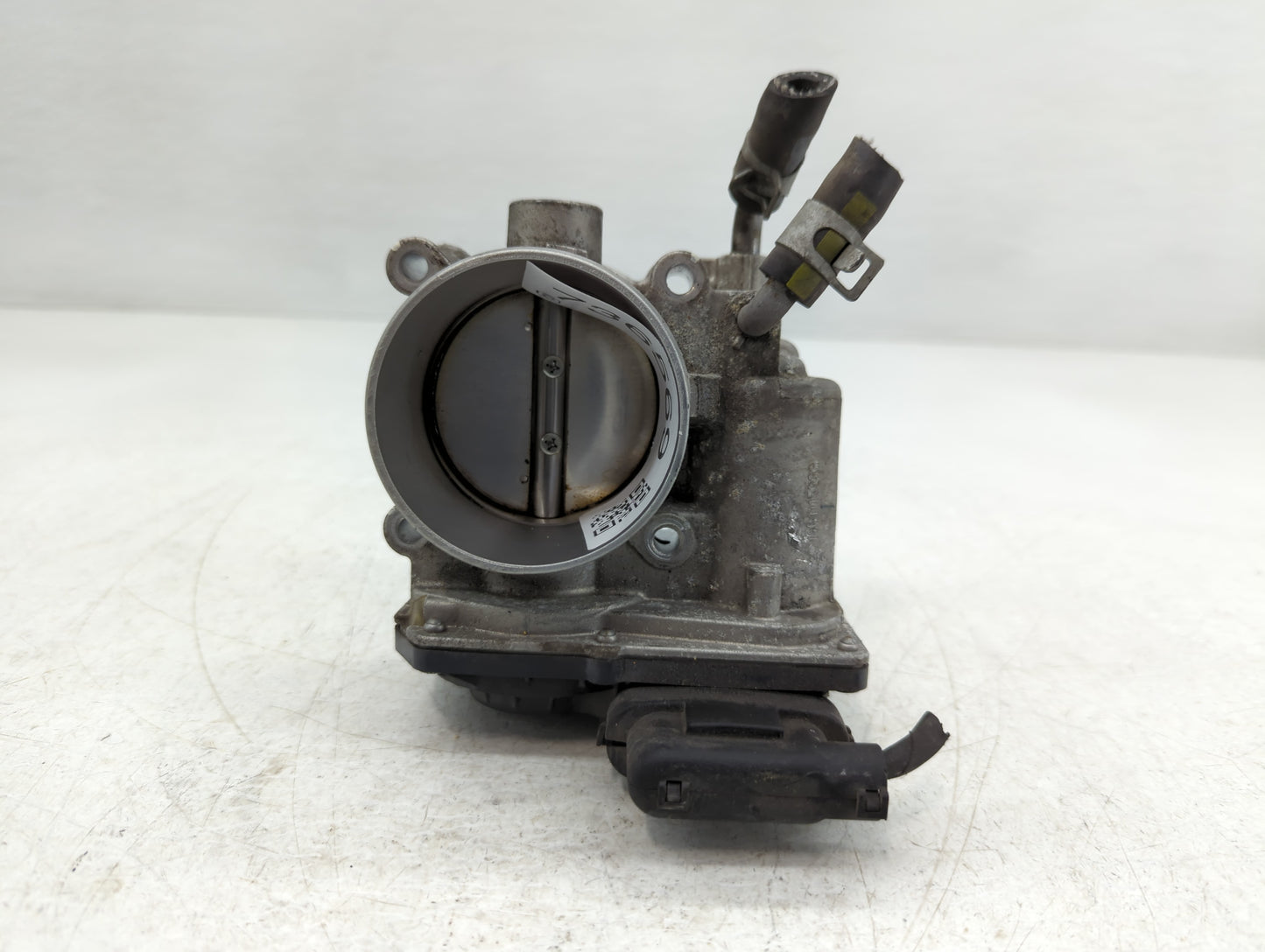 2014-2021 Hyundai Tucson Throttle Body P/N:35100-2E000 Fits Fits 2011 2012 2013 2014 2015 2016 2017 2018 2019 2020 2021 OEM 
