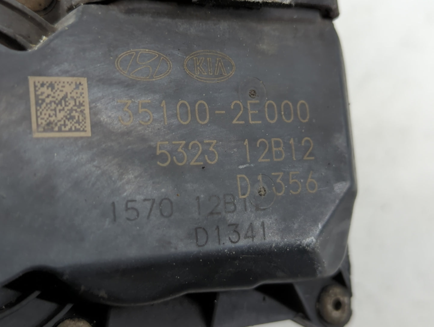 2014-2021 Hyundai Tucson Throttle Body P/N:35100-2E000 Fits Fits 2011 2012 2013 2014 2015 2016 2017 2018 2019 2020 2021 OEM 