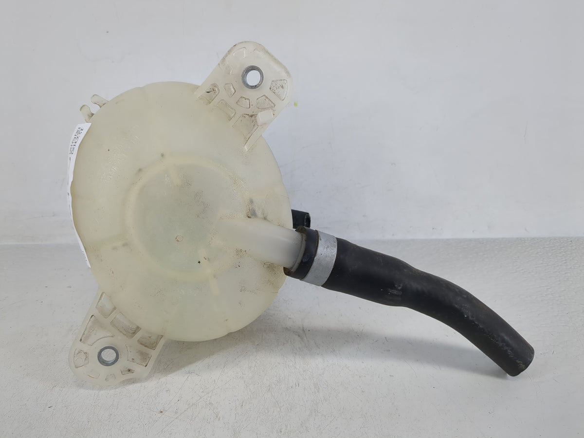 Hyundai Veloster Windshield Washer Fluid Reservoir Bottle 1168190 - Oemusedautoparts1.com