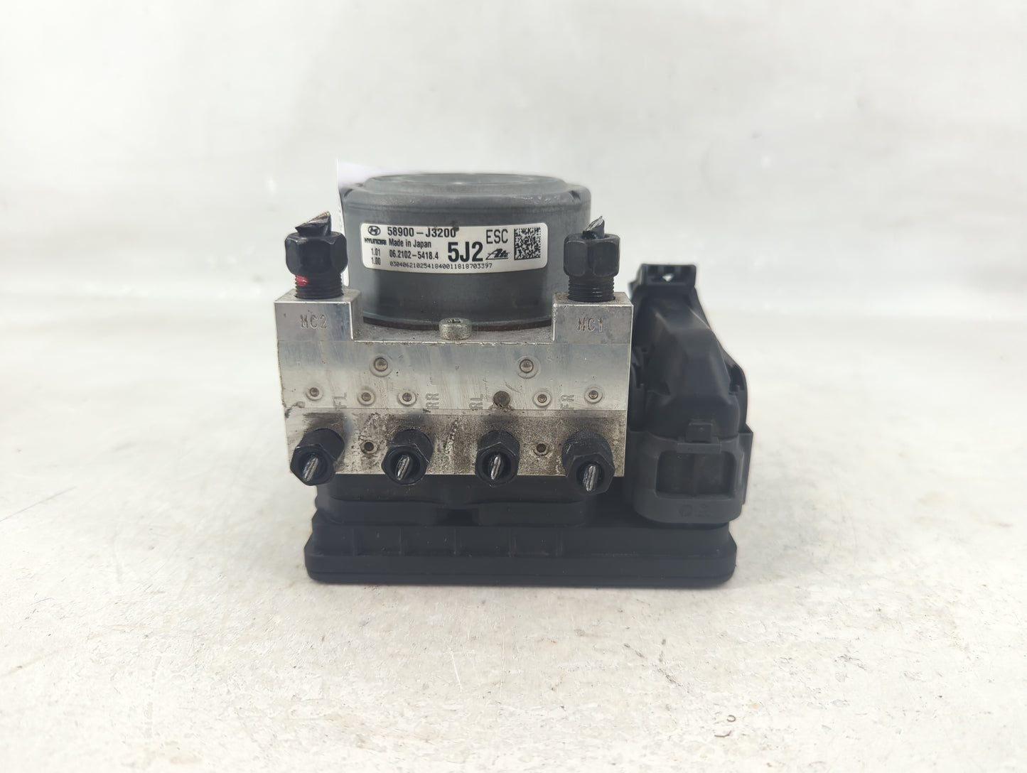 2019-2020 Hyundai Veloster ABS Pump Control Module Replacement P/N:58900-J3200 Fits Fits 2019 2020 OEM Used Auto Parts - Oem