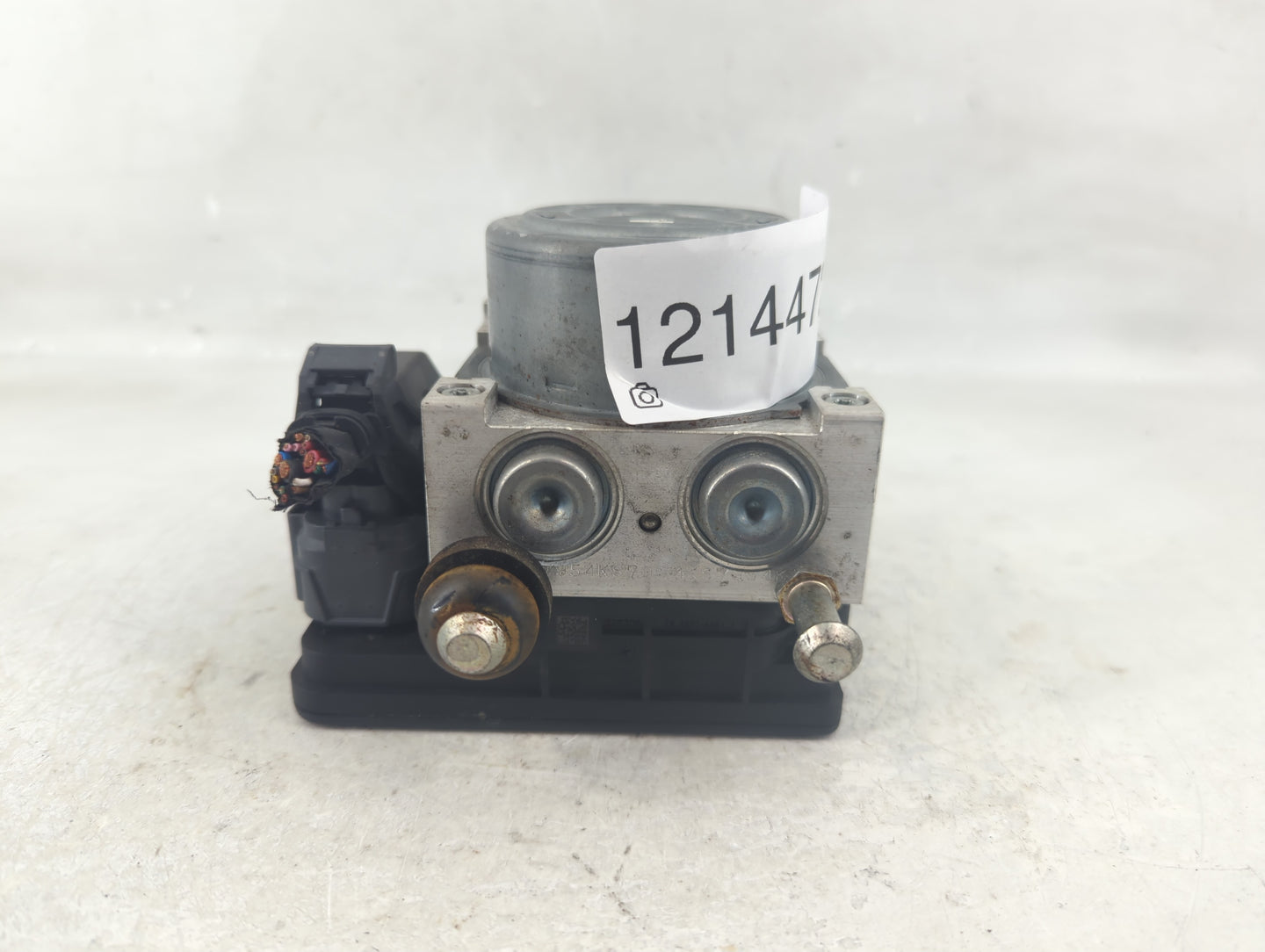 2019-2020 Hyundai Veloster ABS Pump Control Module Replacement P/N:58900-J3200 Fits Fits 2019 2020 OEM Used Auto Parts - Oem