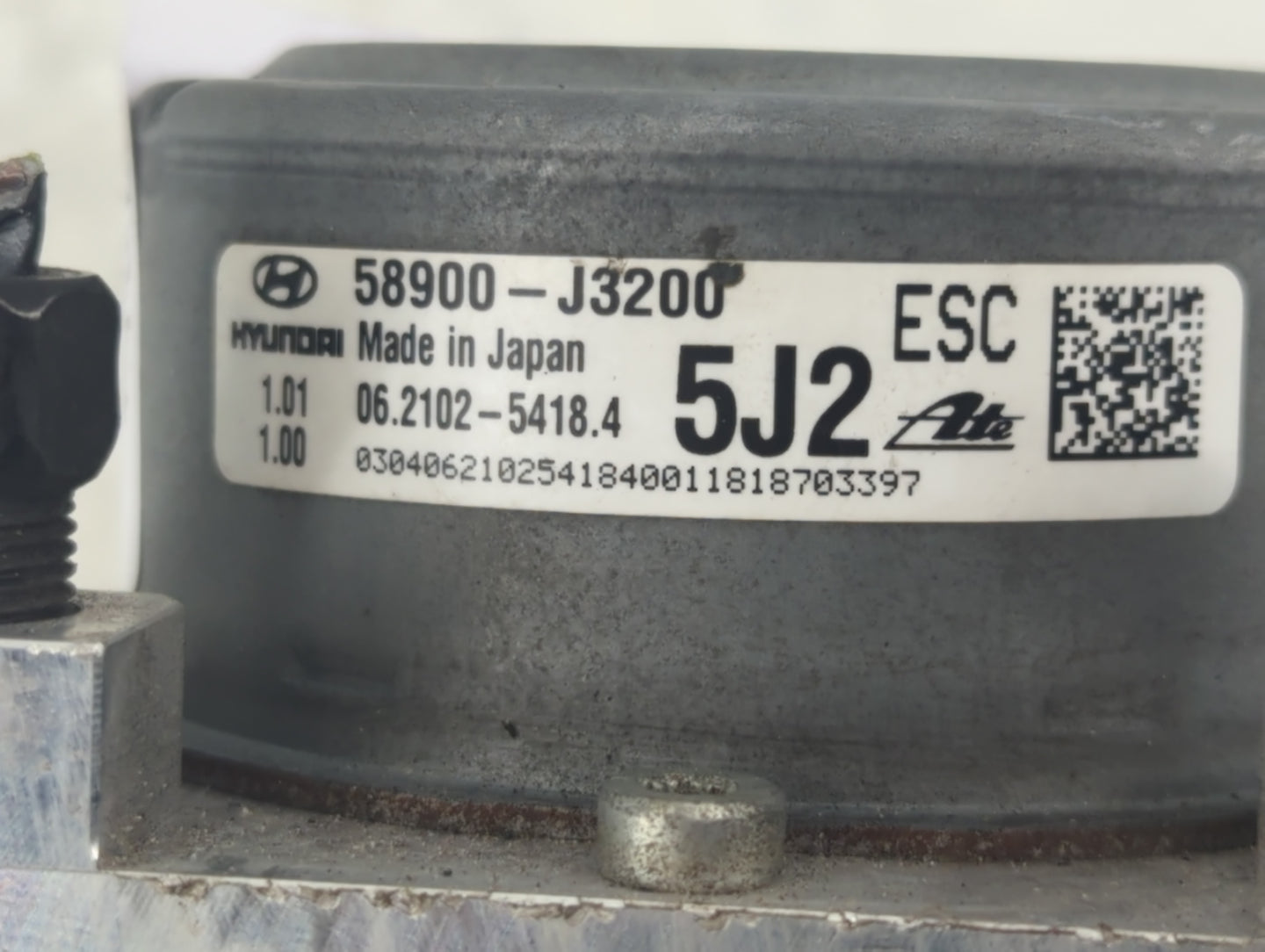 2019-2020 Hyundai Veloster ABS Pump Control Module Replacement P/N:58900-J3200 Fits Fits 2019 2020 OEM Used Auto Parts - Oem