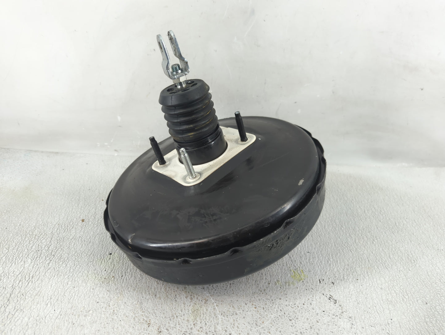 2019-2020 Hyundai Veloster Power Brake Booster Oem - Oemusedautoparts1.com