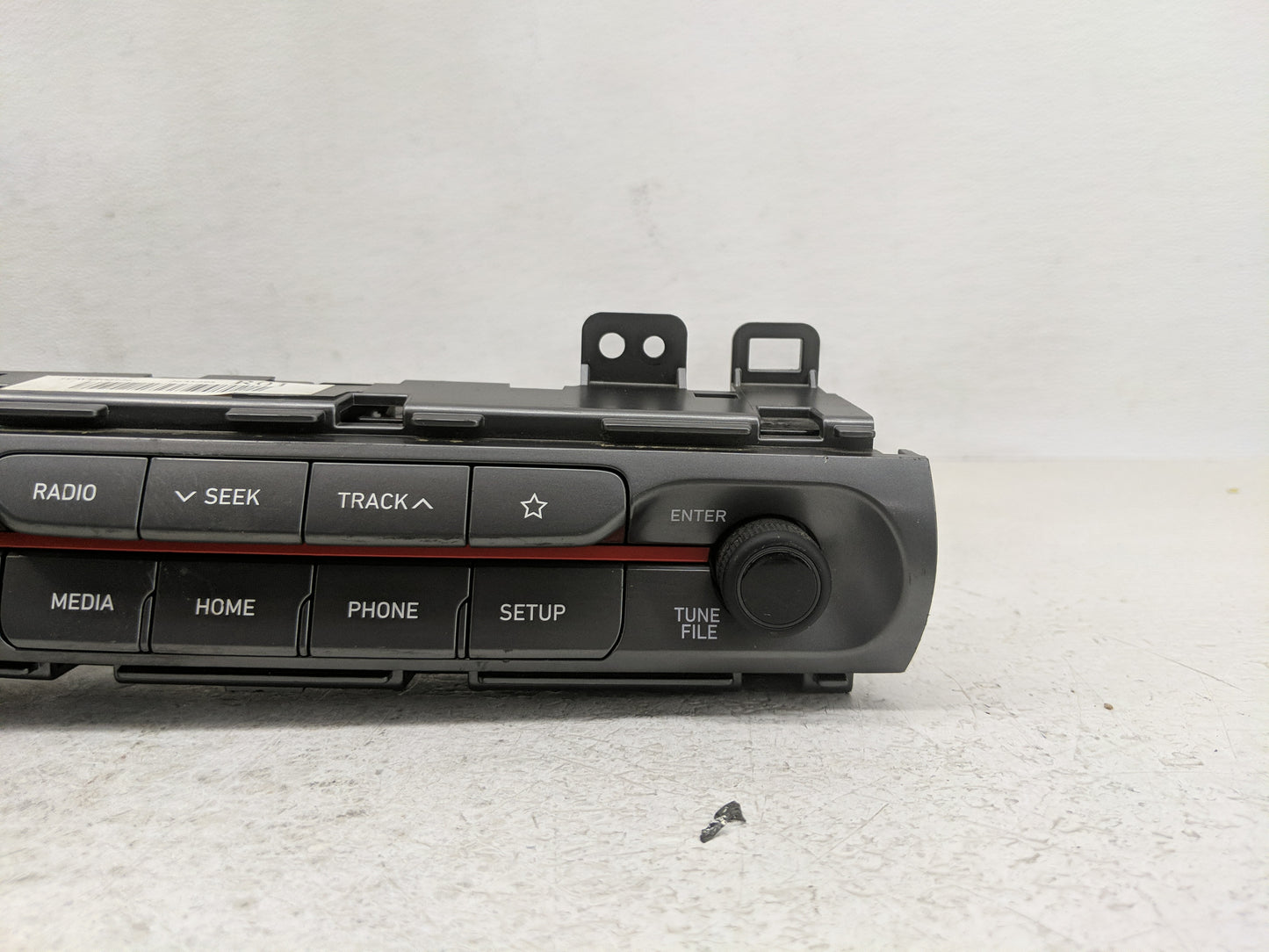 2019-2020 Hyundai Veloster Radio Control Panel - Oemusedautoparts1.com