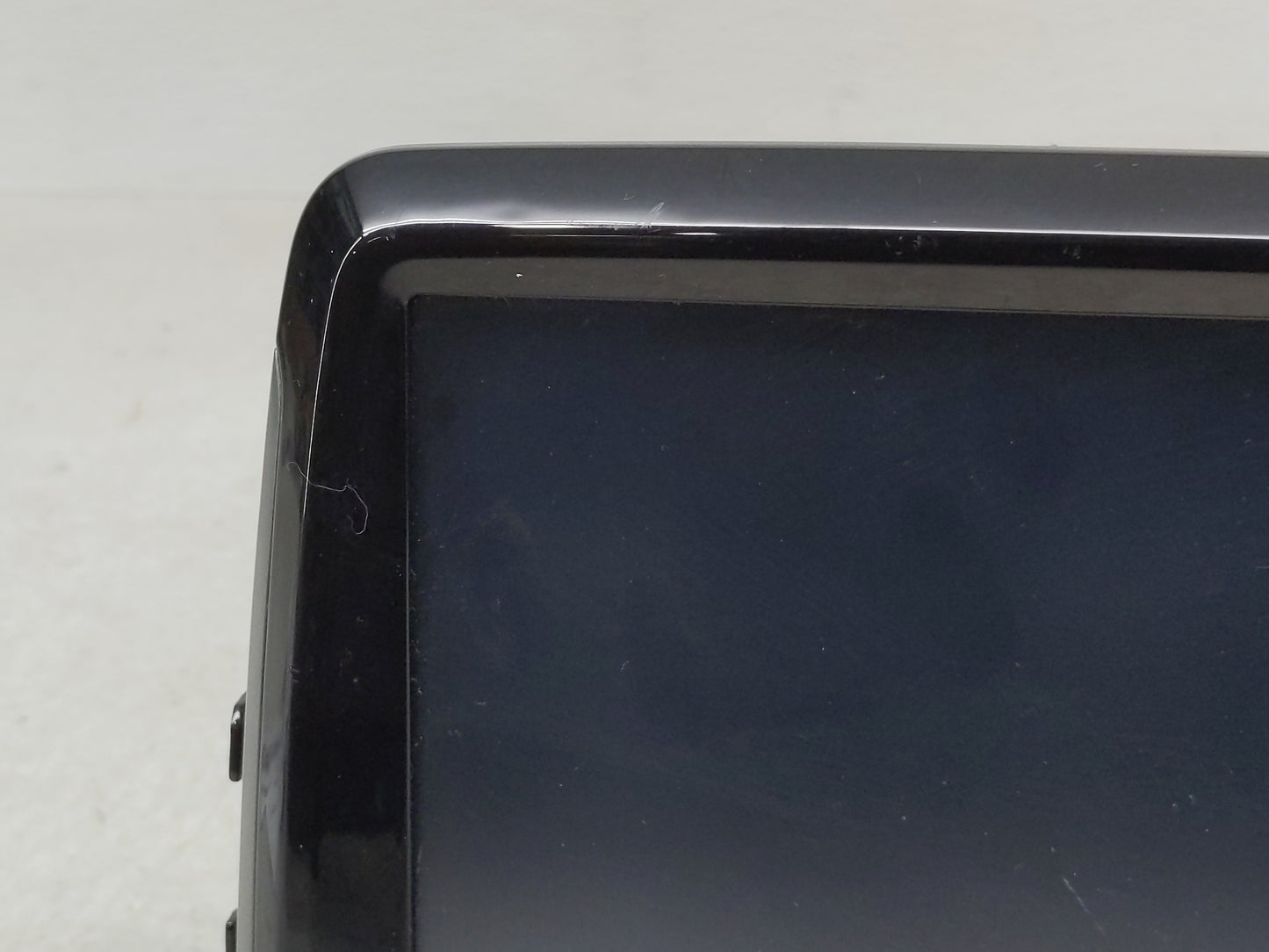 2019-2020 Hyundai Veloster Radio AM FM Cd Player Receiver Replacement P/N:96170-J3510RET Fits Fits 2019 2020 OEM Used Auto P