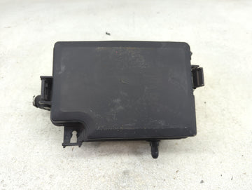 2019-2020 Hyundai Veloster Fusebox Fuse Box Panel Relay Module P/N:91956-J3820 Fits Fits 2019 2020 OEM Used Auto Parts - Oem