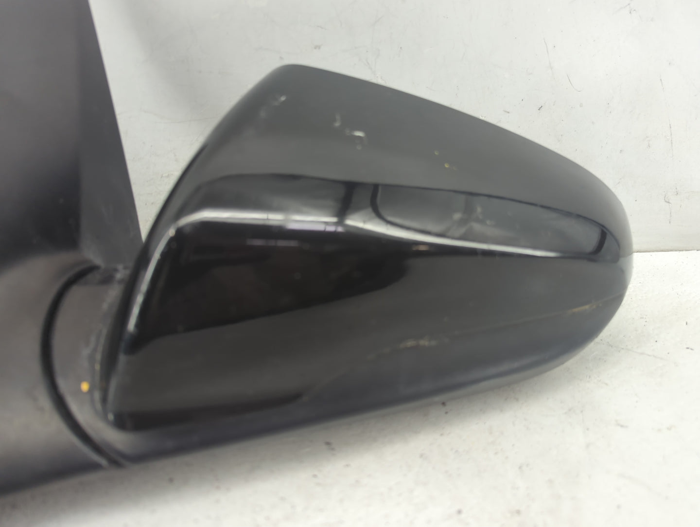 2019-2020 Hyundai Veloster Driver Side View Mirror - Left Door Mirror OEM Used - Oemusedautoparts1.com