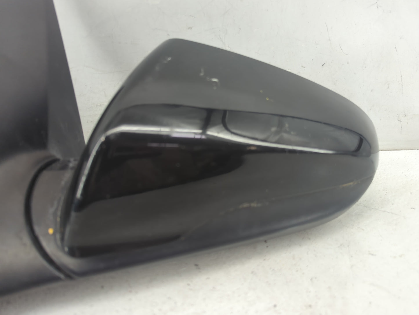2019-2020 Hyundai Veloster Driver Side View Mirror - Left Door Mirror OEM Used - Oemusedautoparts1.com
