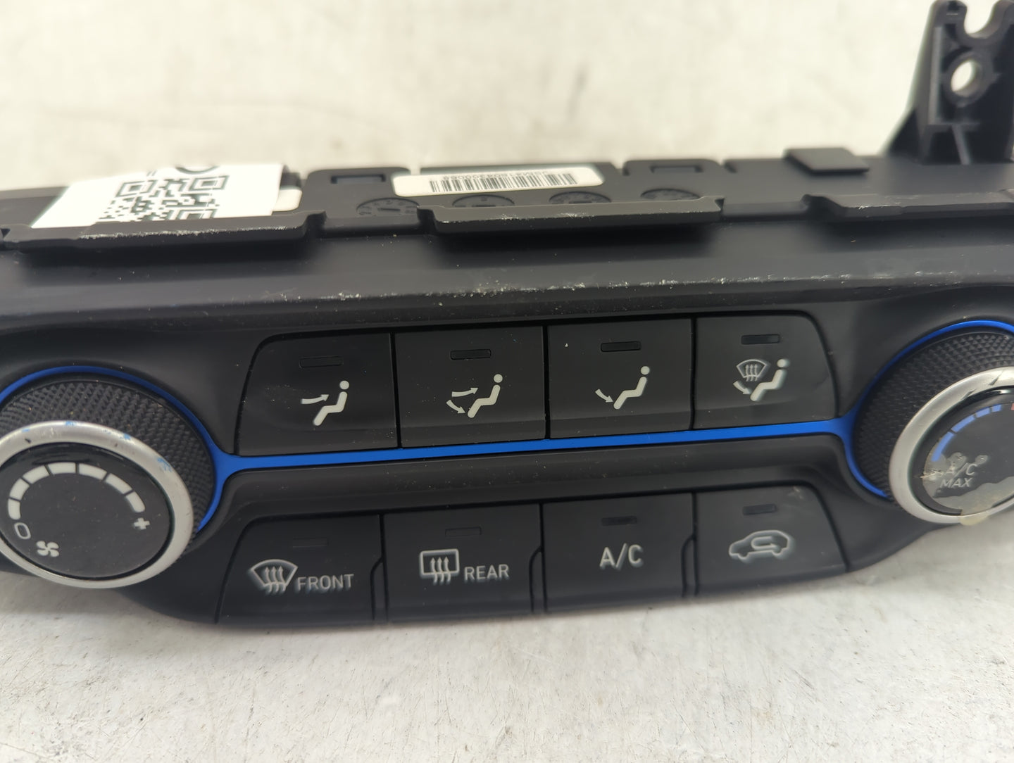 2019-2020 Hyundai Veloster Climate Control Module Temperature AC/Heater Replacement P/N:C20037-3430 Fits Fits 2019 2020 OEM 