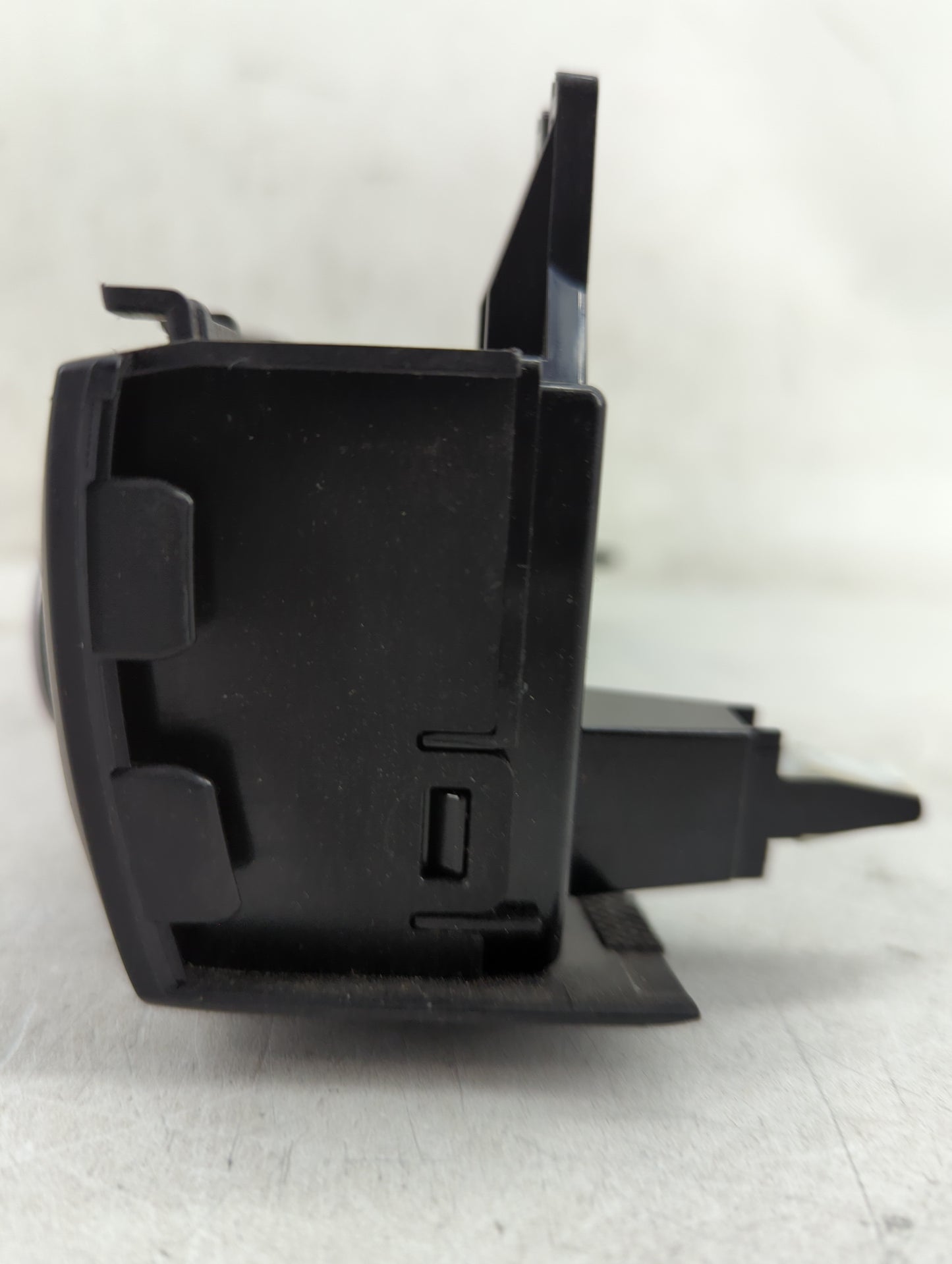 2019-2020 Hyundai Veloster Climate Control Module Temperature AC/Heater Replacement P/N:C20037-3430 180331A0070930 Fits OEM 