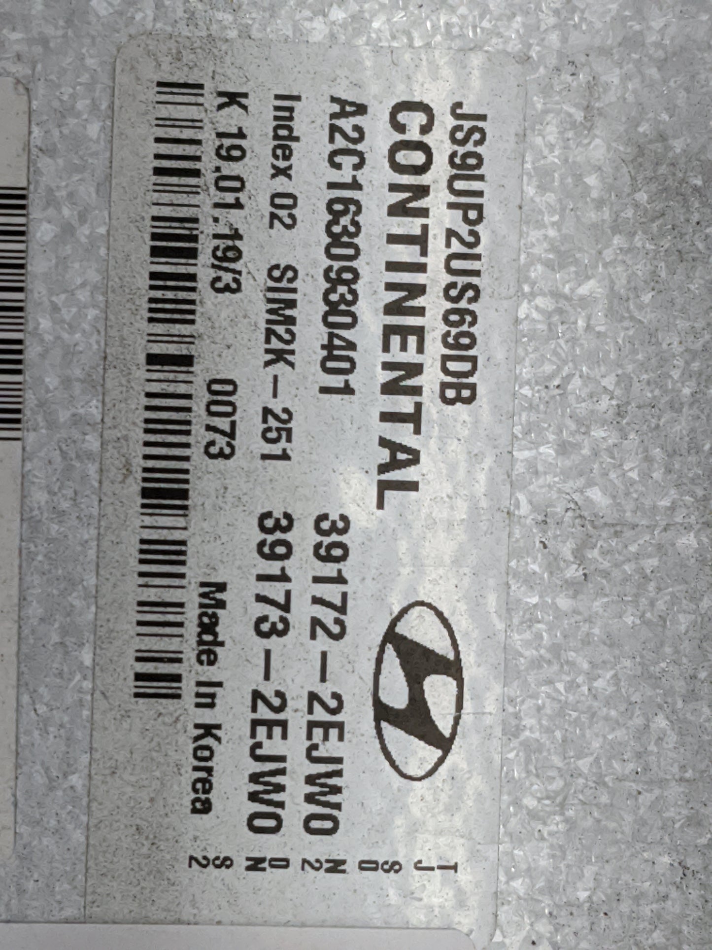 2019-2020 Hyundai Veloster PCM Engine Control Computer ECU ECM PCU OEM P/N:39172-2EJW0 39173-2EJW0 Fits Fits 2019 2020 OEM U