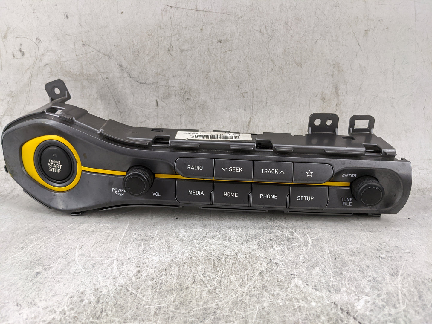 2019-2020 Hyundai Veloster Radio Control Panel 1474673 - Oemusedautoparts1.com