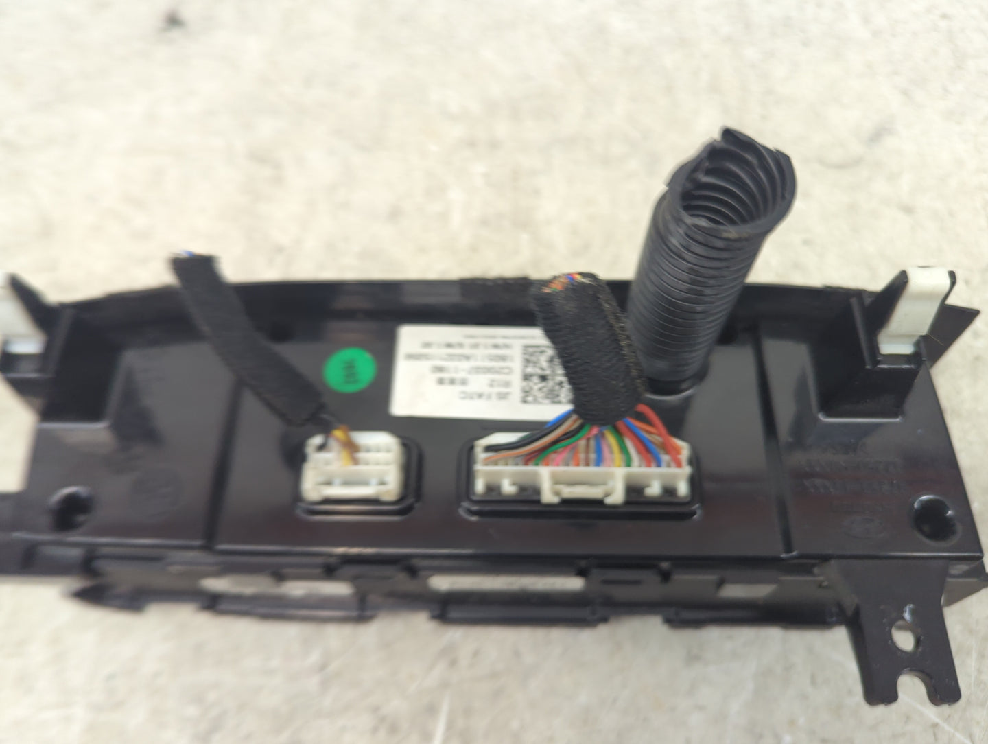 2019-2020 Hyundai Veloster Climate Control Module Temperature AC/Heater Replacement P/N:97250J3010 Fits Fits 2019 2020 OEM U