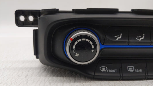 2019-2020 Hyundai Veloster Climate Control Module Temperature AC/Heater Replacement Fits Fits 2019 2020 OEM Used Auto Parts