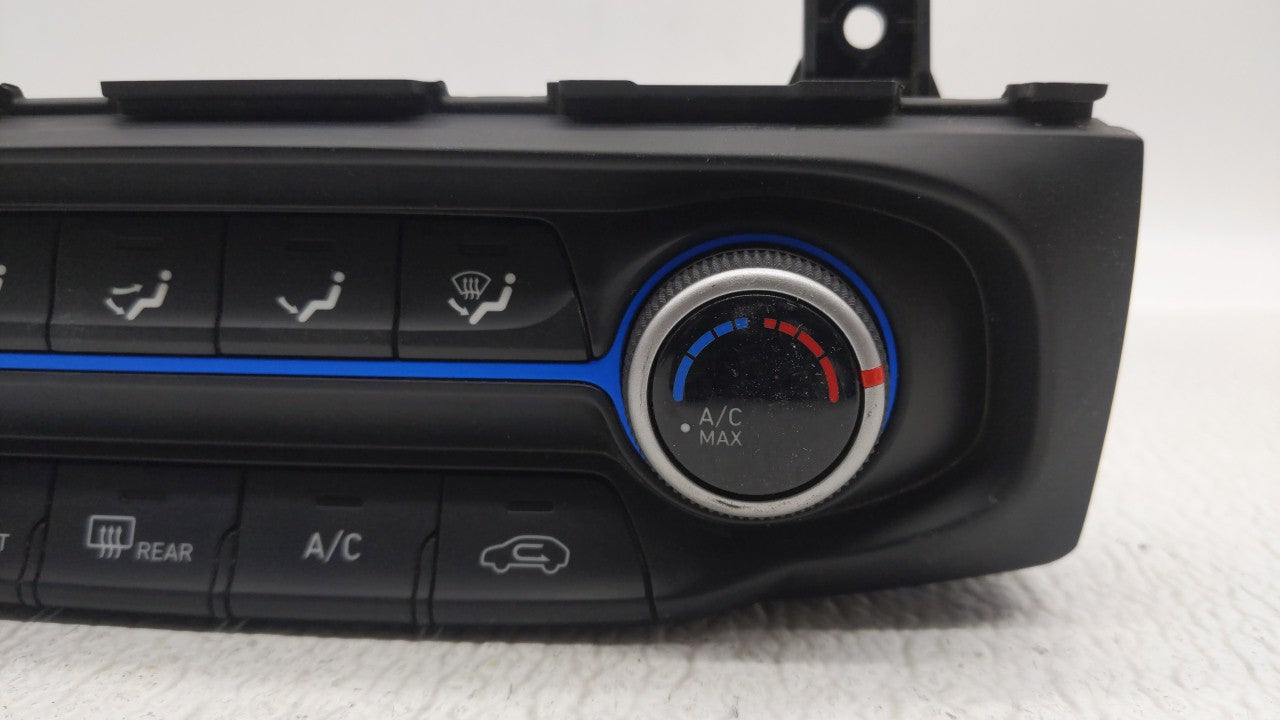 2019-2020 Hyundai Veloster Climate Control Module Temperature AC/Heater Replacement Fits Fits 2019 2020 OEM Used Auto Parts 