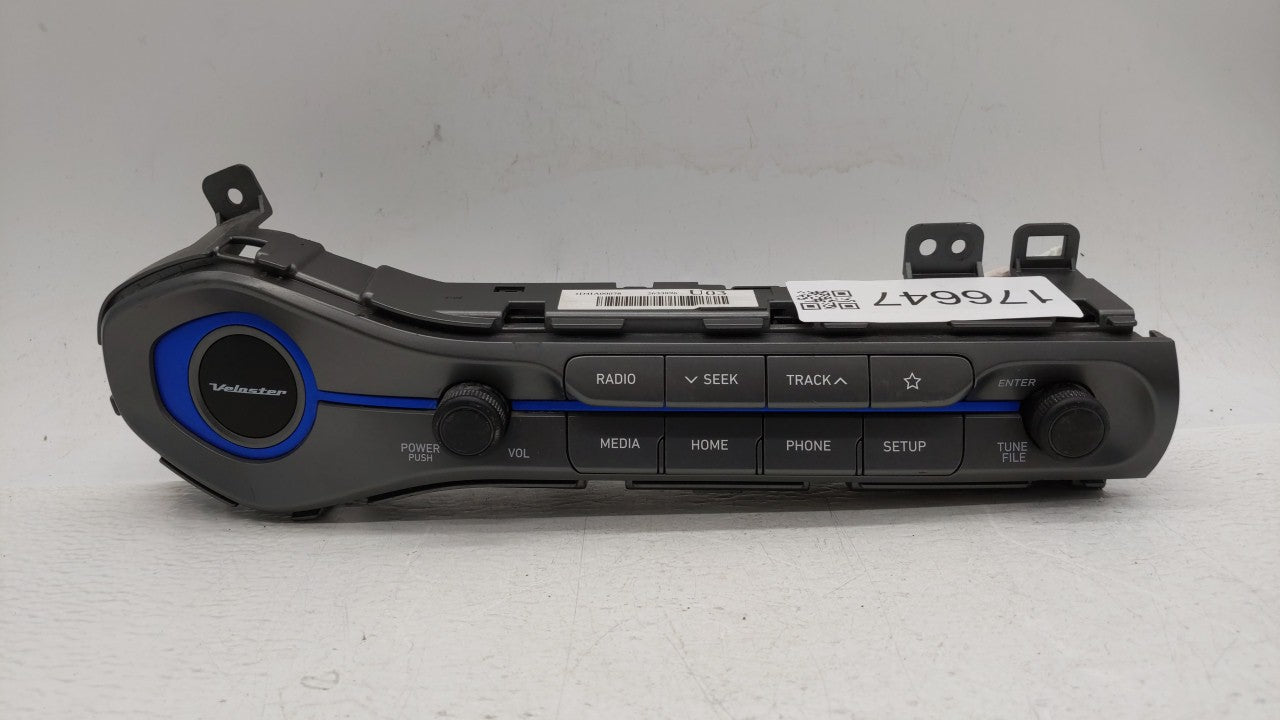 2019 Hyundai Veloster Radio Control Panel - Oemusedautoparts1.com