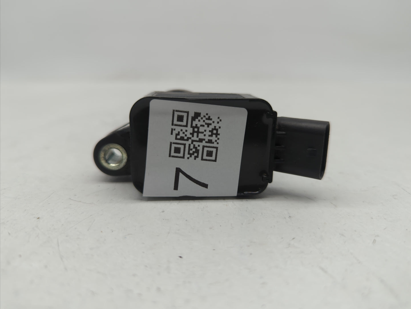 2019 Hyundai Veloster Interior Rear View Mirror Replacement OEM P/N:27300-2E601 Fits OEM Used Auto Parts - Oemusedautoparts1