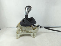 2019 Hyundai Veloster Floor Console Assembly Shifter - Oemusedautoparts1.com