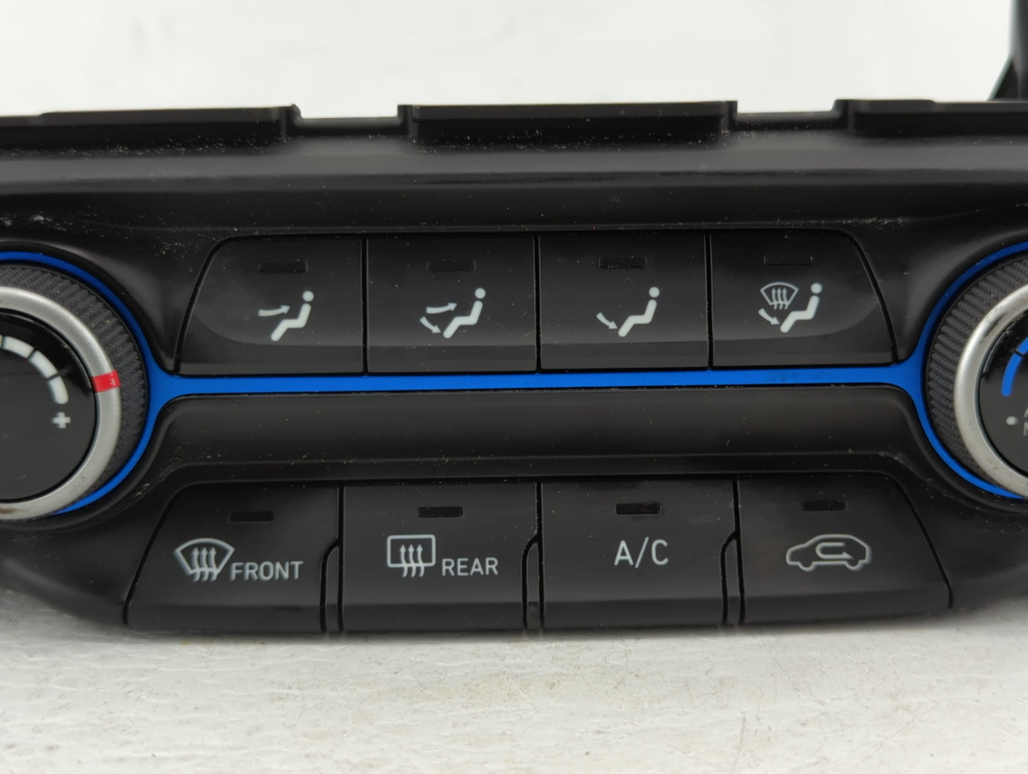 2019-2020 Hyundai Veloster Climate Control Module Temperature AC/Heater Replacement P/N:97250-J3XXX 2633896 Fits Fits 2019 2