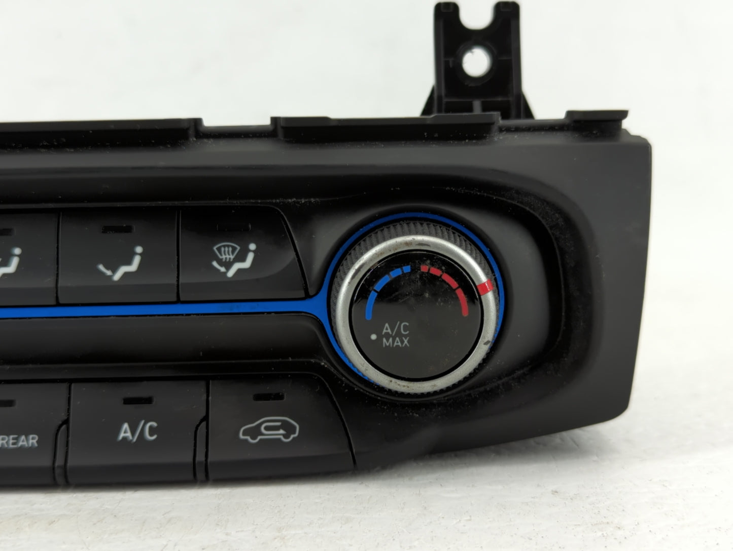 2019-2020 Hyundai Veloster Climate Control Module Temperature AC/Heater Replacement P/N:97250-J3XXX 2633896 Fits Fits 2019 2