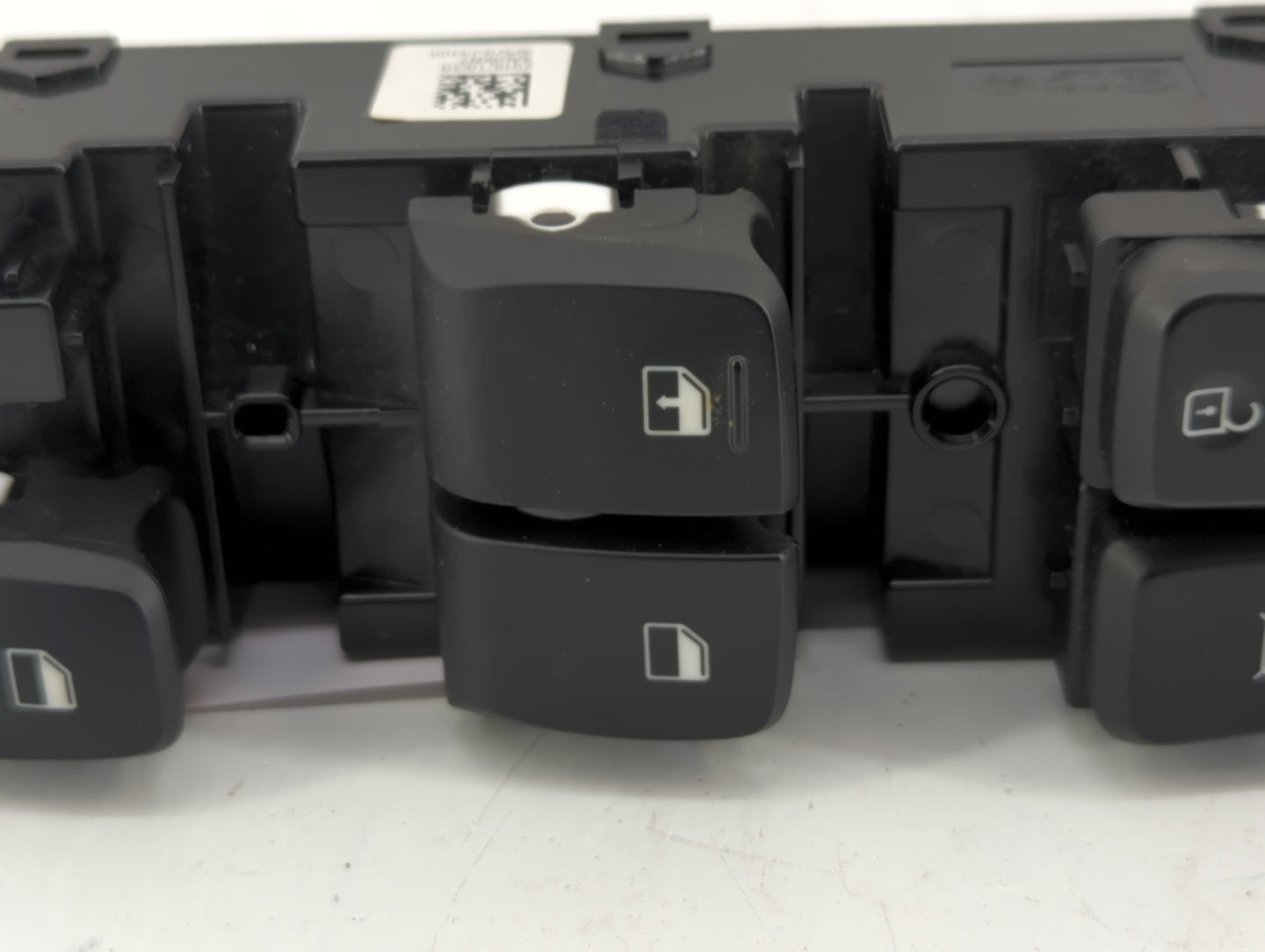 2019-2020 Hyundai Veloster Master Power Window Switch Replacement Driver Side Left P/N:93570-J3100 Fits Fits 2019 2020 OEM U