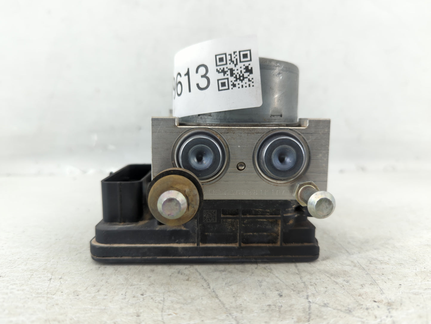 2019-2020 Hyundai Veloster ABS Pump Control Module Replacement P/N:58900-J3200 Fits Fits 2019 2020 OEM Used Auto Parts - Oem