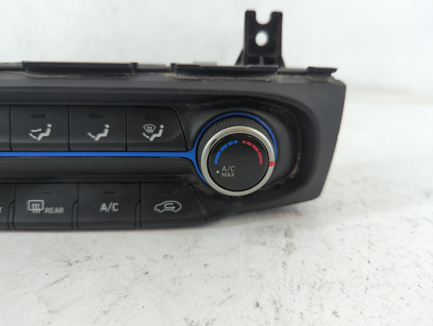 2019-2020 Hyundai Veloster Climate Control Module Temperature AC/Heater Replacement P/N:97250 J3040U C20038-1090 Fits OEM Us