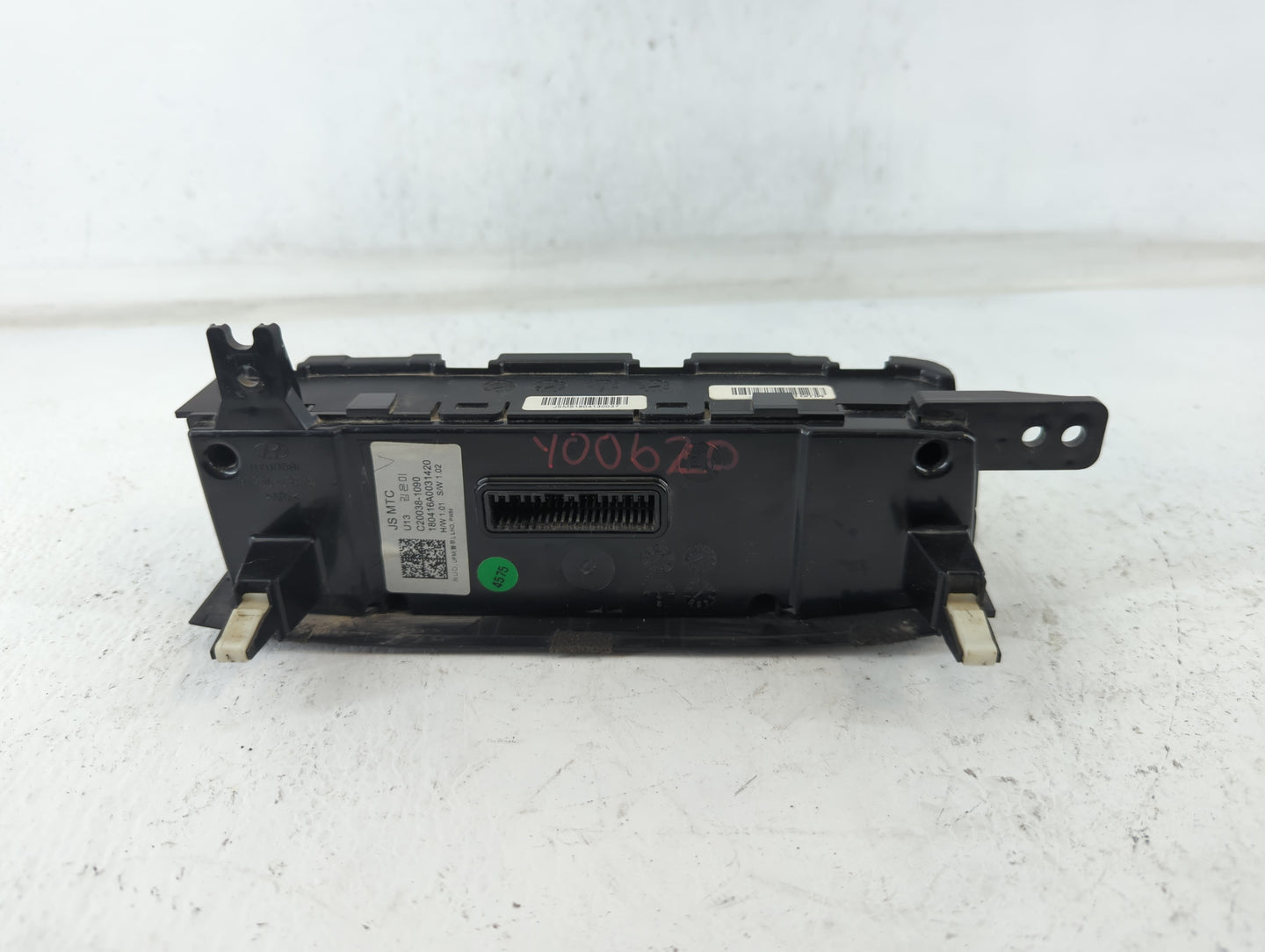 2019-2020 Hyundai Veloster Climate Control Module Temperature AC/Heater Replacement P/N:97250 J3040U C20038-1090 Fits OEM Us