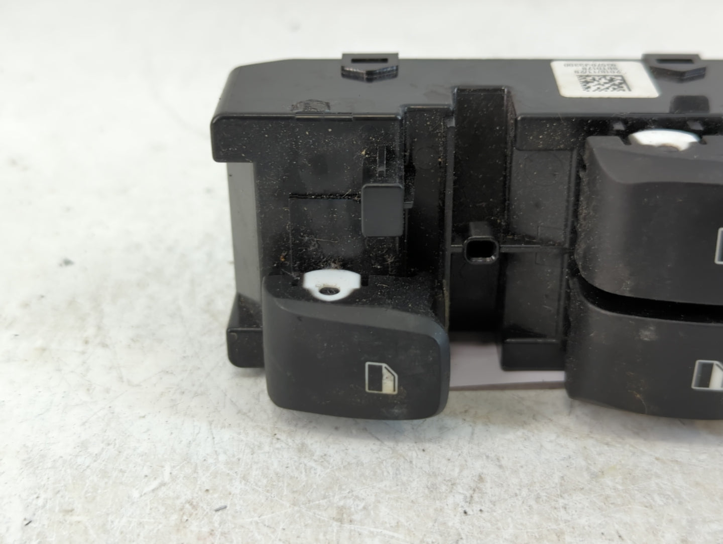 2019-2020 Hyundai Veloster Master Power Window Switch Replacement Driver Side Left P/N:93570-J3300 Fits Fits 2019 2020 OEM U